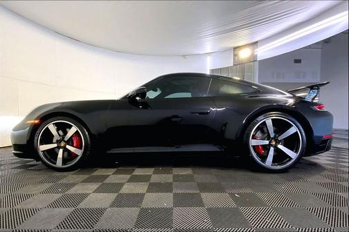 2024 Porsche 911 Carrera S