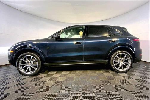 2023 Porsche Cayenne Cayenne