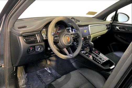 2023 Porsche Macan GTS