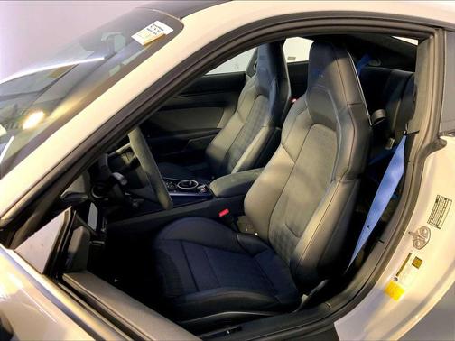 2026 Porsche 911 Carrera T