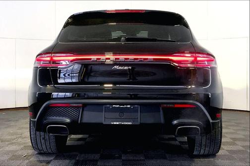 2024 Porsche Macan 