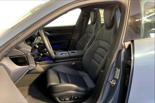 2025 Porsche Taycan 4