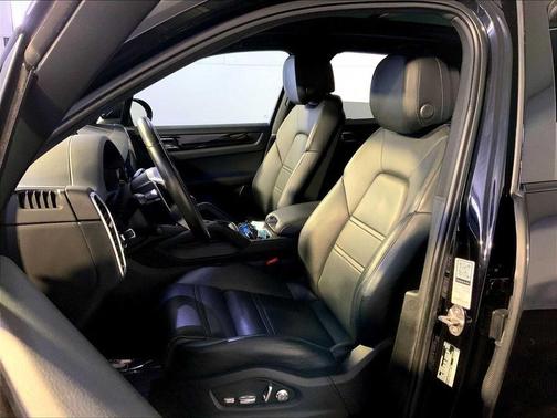 2021 Porsche Cayenne S