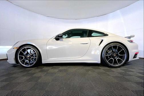 2023 Porsche 911 Turbo S