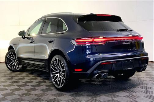2022 Porsche Macan S
