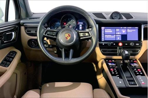 2024 Porsche Macan AWD