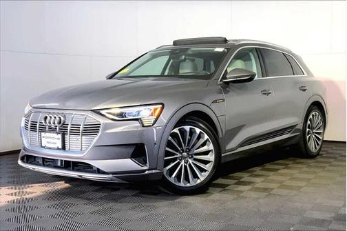 2019 Audi e-tron Premium Plus