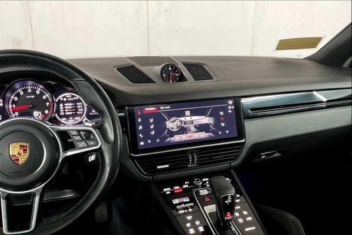 2022 Porsche Cayenne Cayenne