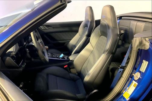 2025 Porsche 911 Carrera T