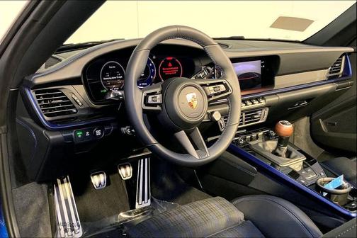 2025 Porsche 911 Carrera T