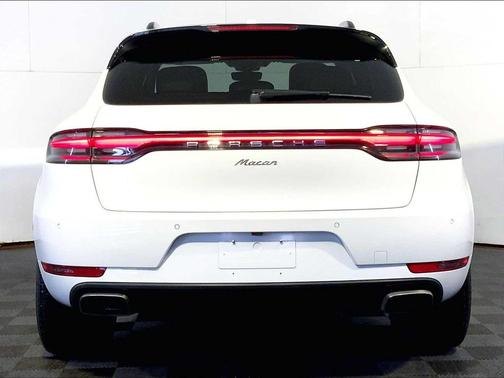 2019 Porsche Macan Macan