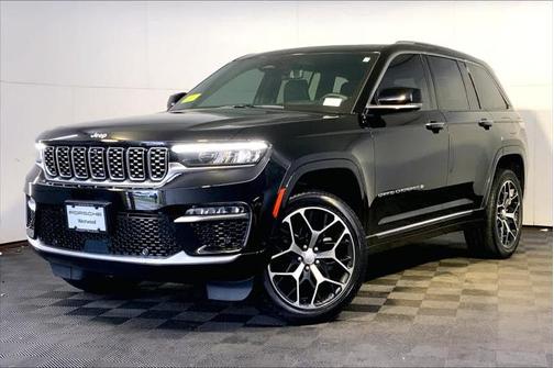 2022 Jeep Grand Cherokee Summit