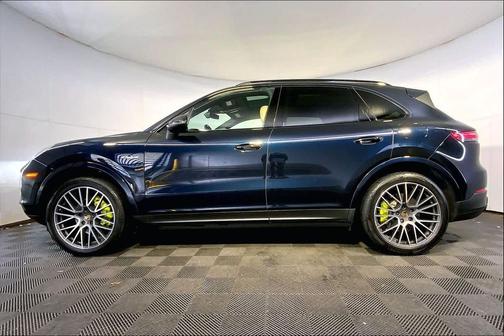 2021 Porsche Cayenne Cayenne
