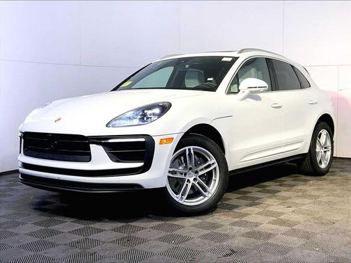 2026 Porsche Macan 