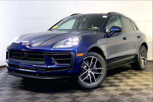 2026 Porsche Macan AWD