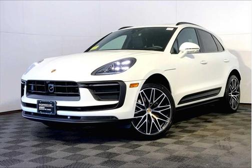 2024 Porsche Macan Base