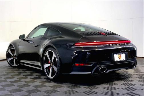 2025 Porsche 911 Carrera S