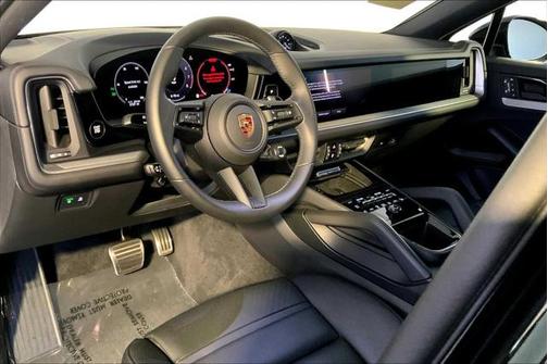 2024 Porsche Cayenne S