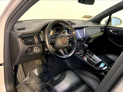 2022 Porsche Macan GTS