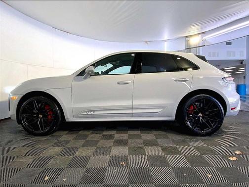 2022 Porsche Macan GTS