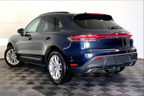2022 Porsche Macan 