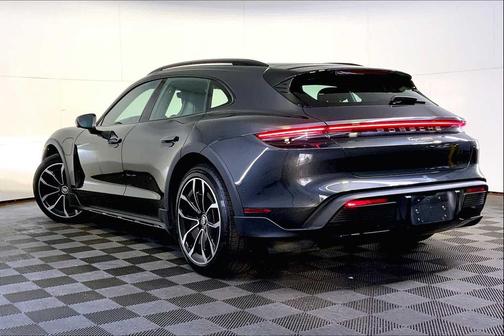 2022 Porsche Taycan 4