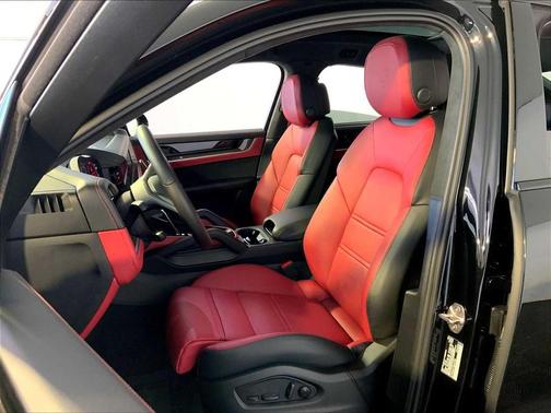 2025 Porsche Cayenne Cayenne Turbo E-Hybrid