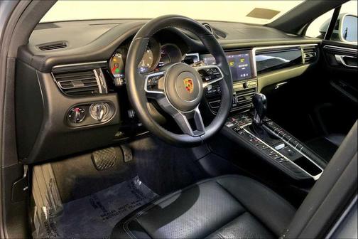 2021 Porsche Macan 
