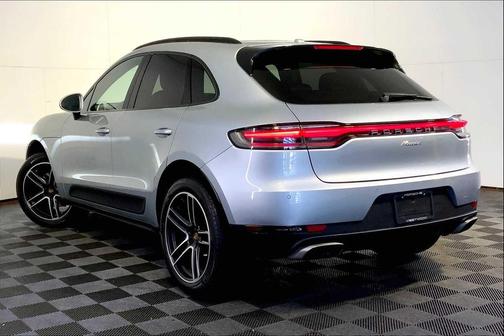 2021 Porsche Macan 