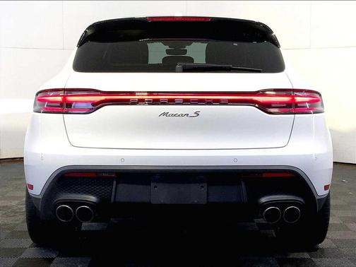 2023 Porsche Macan S