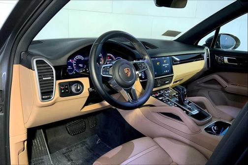 2019 Porsche Cayenne Cayenne