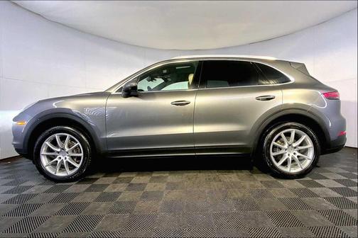 2019 Porsche Cayenne Cayenne