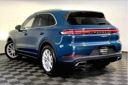 2024 Porsche Cayenne AWD
