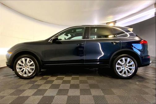 2018 Porsche Cayenne Cayenne