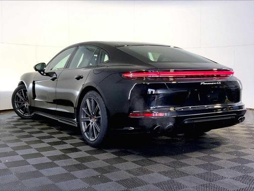 2026 Porsche Panamera 4S E-Hybrid