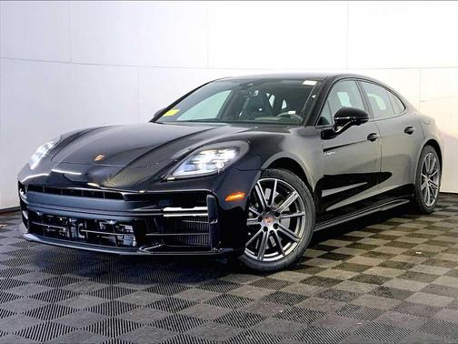 2026 Porsche Panamera 4S E-Hybrid