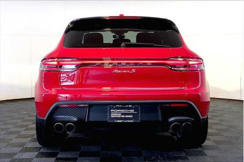 2022 Porsche Macan Base