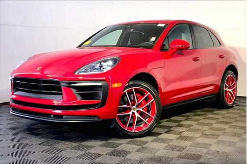 2022 Porsche Macan Base