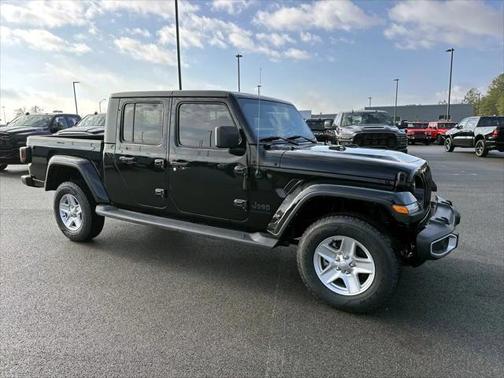 2022 Jeep Gladiator Sport S 4x4
