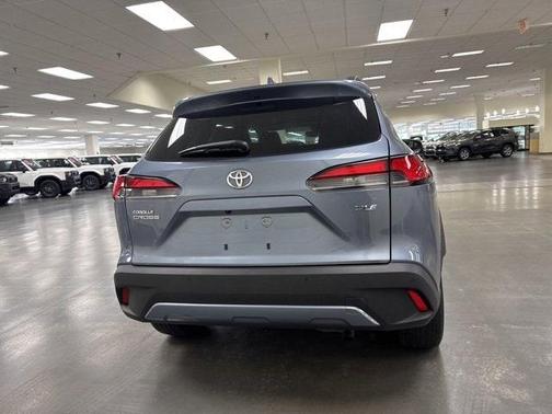 2022 Toyota Corolla Cross XLE
