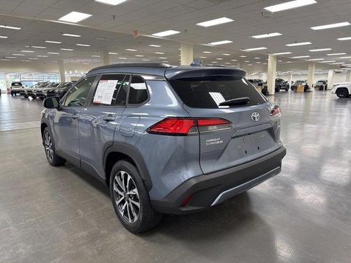 2022 Toyota Corolla Cross XLE