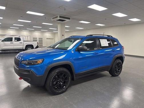 2019 Jeep Cherokee Trailhawk