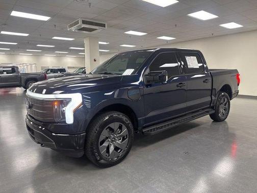 2024 Ford F-150 Lightning LARIAT