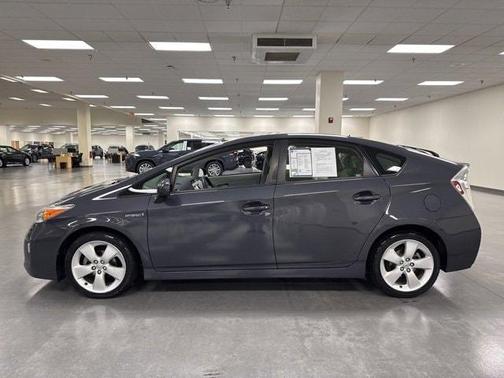 2014 Toyota Prius Five