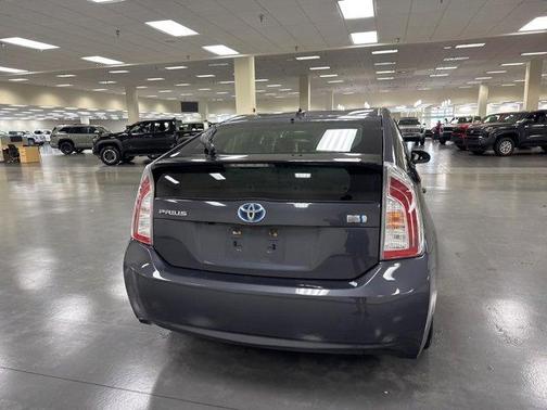 2014 Toyota Prius Five