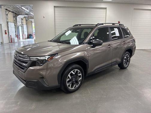 Brilliant Bronze Metallic 2025 Subaru Forester Premium