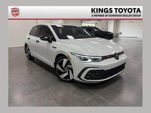 Opal White Pearl 2023 Volkswagen Golf GTI 2.0T S DSG