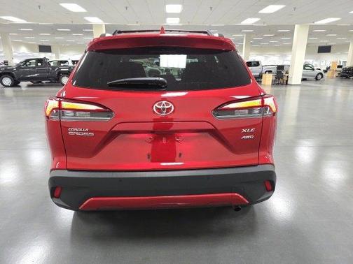 2022 Toyota Corolla Cross XLE