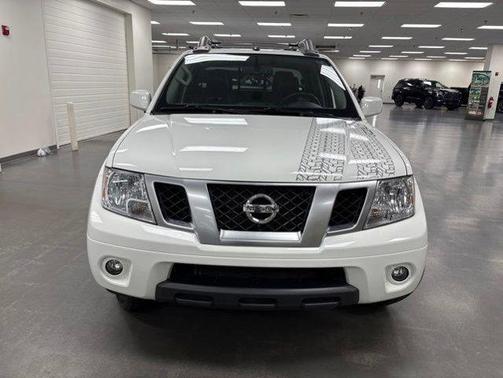 Glacier White 2020 Nissan Frontier PRO-4X