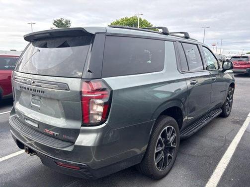 Silver Sage Metallic 2023 Chevrolet Suburban RST